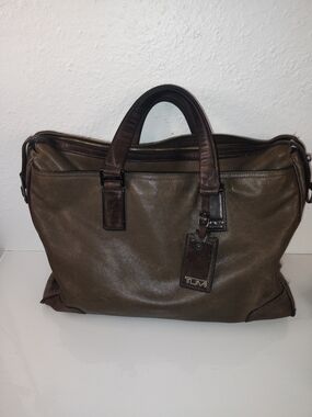 TUMI Beacon Hill Irving Slim Briefs Briefcase Messenger Bag- NO Shoulder Strap